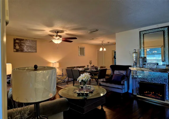Photo 3 of Single family home for sale at 1390 Nw 70th Lane, Margate, FL 33063 | MLS# F10514050 | Listing updated on 2026-10-10