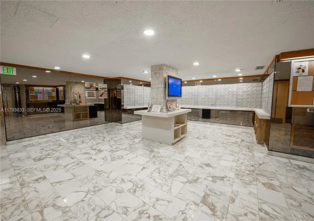 42nd image of 301 174th St #401, Sunny Isles Beach, FL 33160 | MLS# A11793633