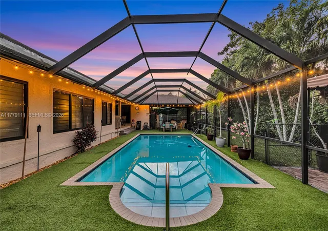 2nd image of 7801 Sw 170th St, Palmetto Bay, FL 33157 | MLS# A11779111