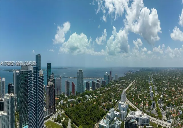 5th image of 1133 Sw 2Nd Ave #T1-3814, Miami, FL 33130 | MLS# A11785555