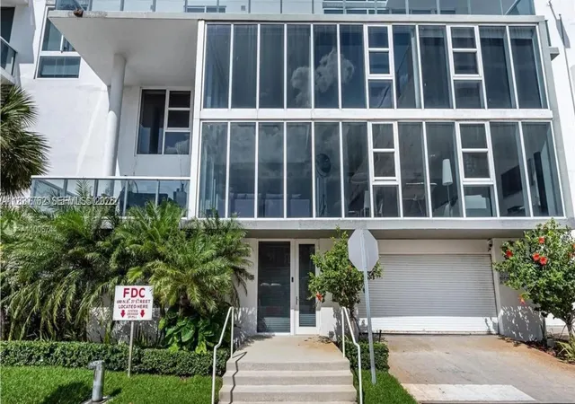 Homes for sale in Miami, FL | 600 Ne 27Th St #105, Miami, FL 33137 | MLS# A11837762