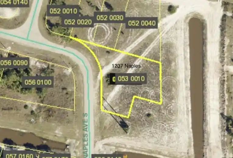 Photo 1 of Land for sale at 1237 Naples Ave, Fort Myers, FL 33913 | MLS# F10459141 | Listing updated on 2026-10-30