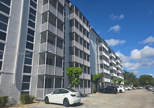 Homes for sale in North Miami Beach, FL | 16851 Ne 23Rd Ave #A212, North Miami Beach, FL 33160 | MLS# A11857463