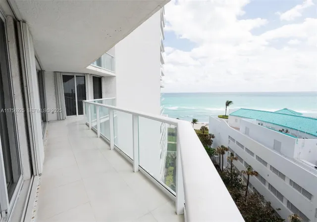 2nd image of 16445 Collins Ave #728, Sunny Isles Beach, FL 33160 | MLS# A11756925