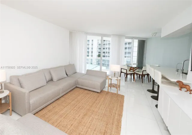 5th image of 16445 Collins Ave #728, Sunny Isles Beach, FL 33160 | MLS# A11756925