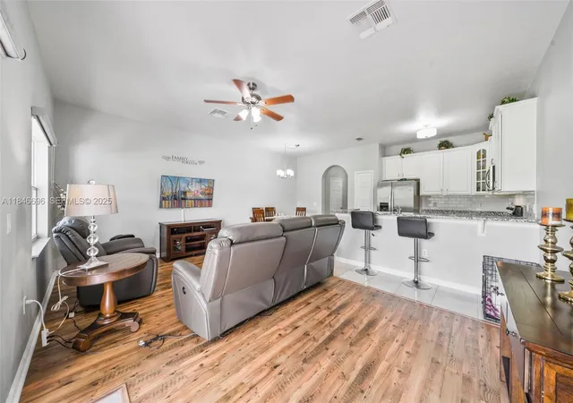 4th image of 1367 Honey Blossom, Orlando, FL 32824 | MLS# A11846696