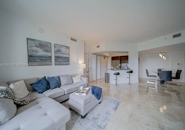 3rd image of 19900 E Country Club Dr #308, Miami, FL 33180 | MLS# A11860782
