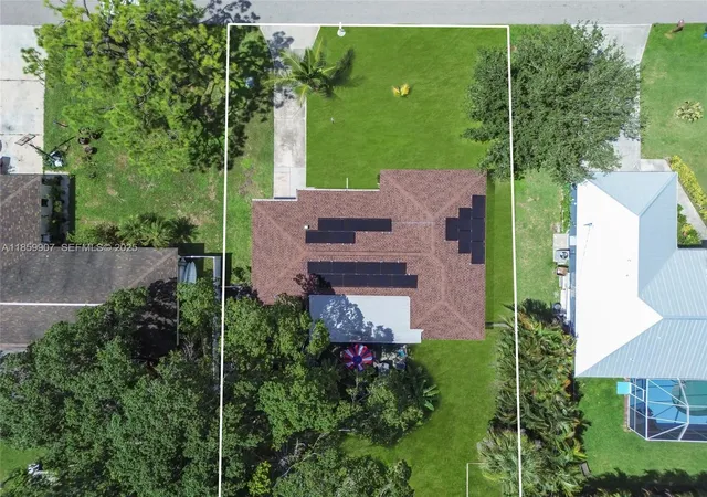 Homes for sale in Cape Coral, FL | 246 Se 44Th St, Cape Coral, FL 33904 | MLS# A11859907