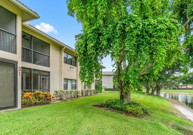 Homes for sale in Boynton Beach, FL | 31 Stratford Ln #C, Boynton Beach, FL 33436 | MLS# R11106219
