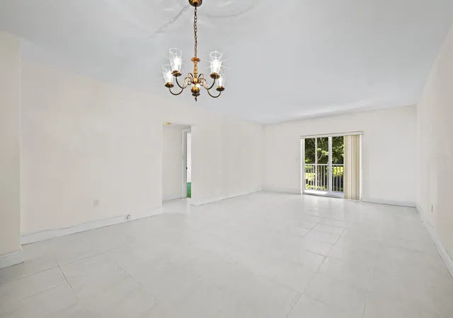 Homes for sale in Boca Raton, FL | 200 E Royal Palm Rd, Boca Raton, FL 33432