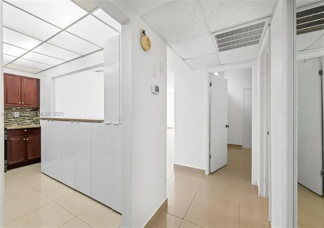5th image of 19380 Collins Ave #PH6, Sunny Isles Beach, FL 33160 | MLS# A11784943