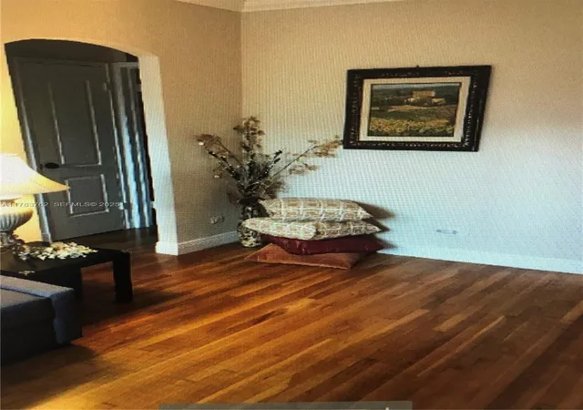 2nd image of 30 Almeria Ave #6, Coral Gables, FL 33134 | MLS# A11783762