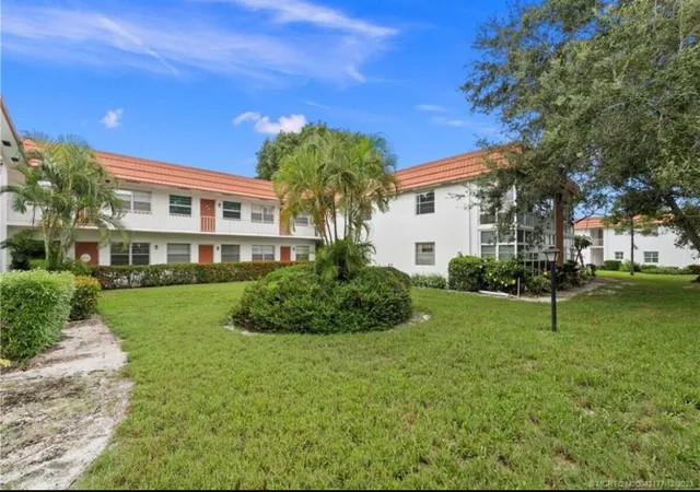 1st image of 2600 Se Ocean Blvd #B7, Stuart, FL 34996 | MLS# R11116816