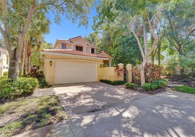 Homes for sale in Weston, FL | 1577 Passion Vine Cir #92, Weston, FL 33326 | MLS# A11857450