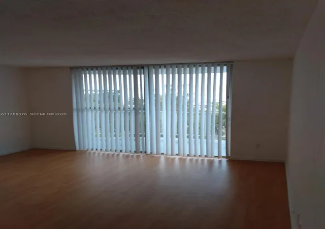 3rd image of 494 Nw 165Th St Rd #C102, Miami, FL 33169 | MLS# A11788076