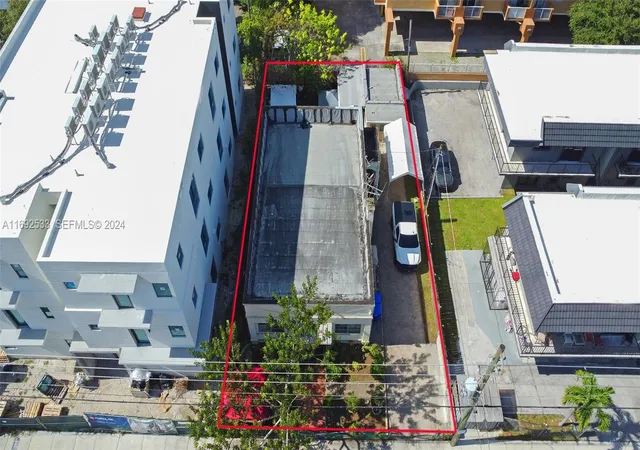 1st image of 520 Sw 11th Ave, Miami, FL 33130 | MLS# A11692533