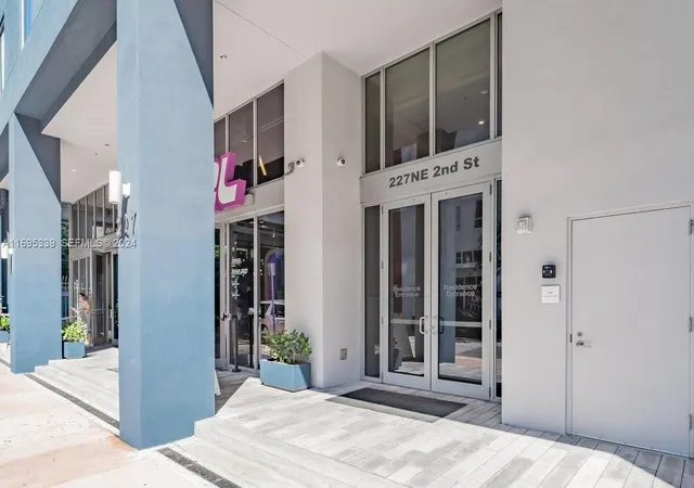 1st image of 227 Ne 2nd St #2613, Miami, FL 33132 | MLS# A11695339
