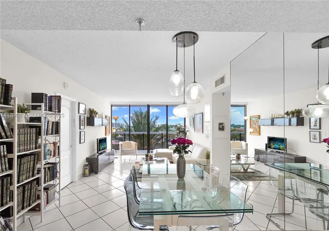3rd image of 9455 Collins Ave #603, Surfside, FL 33154 | MLS# A11794202