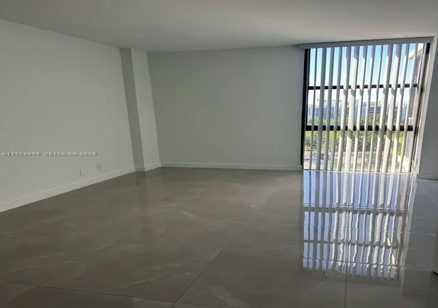 33rd image of 20301 W Country Club Dr #830, Aventura, FL 33180 | MLS# A11779955