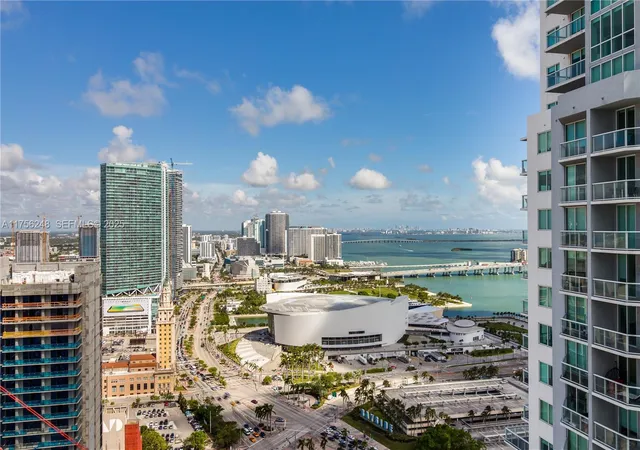 1st image of 253 Ne 2Nd St #3702, Miami, FL 33132 | MLS# A11756248