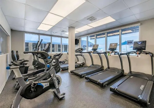 17th image of 19201 Collins Ave #1022, Sunny Isles Beach, FL 33160 | MLS# A11765182