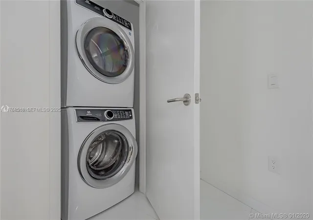 24th image of 851 Ne 1st Ave #2600, Miami, FL 33132 | MLS# A11758518