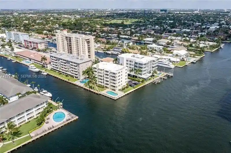 Condo for sale at 2881 Ne 33Rd Ct #PHC, Fort Lauderdale, FL 33306 | MLS# A11777417