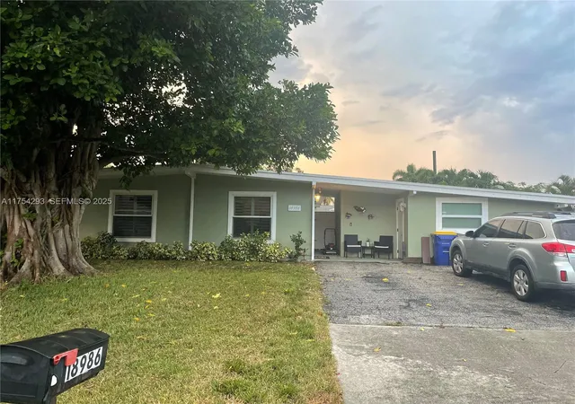 1st image of 18986 Se Mayo Dr, Jupiter, FL 33469 | MLS# A11754293