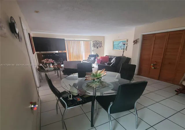 5th image of 4803 Nw 7Th St #103-14, Miami, FL 33126 | MLS# A11728136