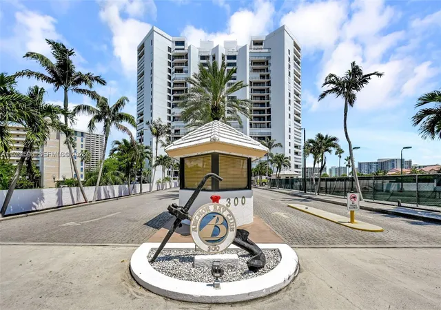 3rd image of 300 Three Islands Blvd #108, Hallandale, FL 33009 | MLS# A11761596