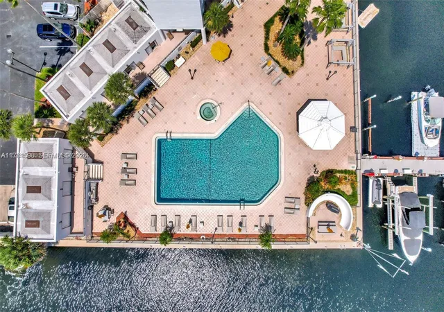 4th image of 300 Three Islands Blvd #108, Hallandale, FL 33009 | MLS# A11761596