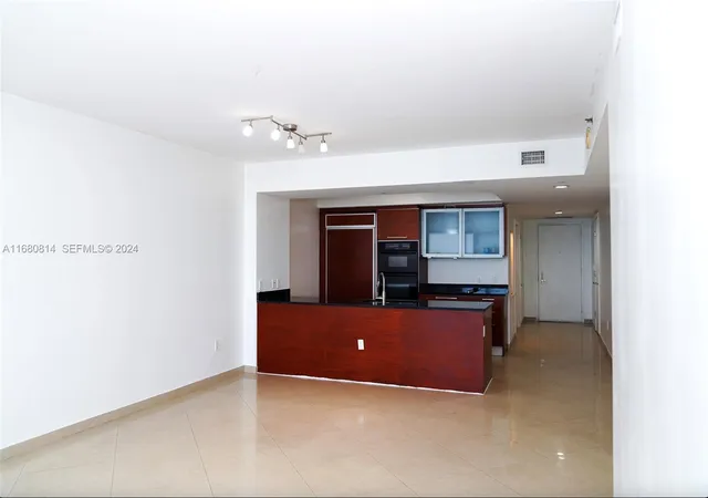 2nd image of 1830 S Ocean Dr #4711, Hallandale Beach, FL 33009 | MLS# A11680814