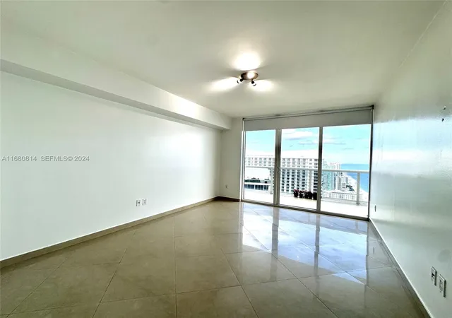 4th image of 1830 S Ocean Dr #4711, Hallandale Beach, FL 33009 | MLS# A11680814