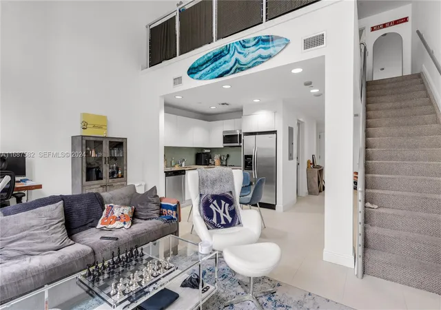 4th image of 1060 Brickell Ave #409, Miami, FL 33131 | MLS# A11687582