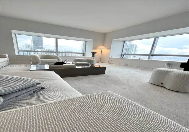 Homes for sale in Miami, FL | 1435 Brickell Ave, Miami, FL 33131
