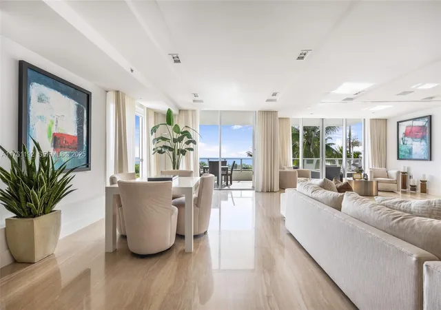 4th image of 125 Ocean Dr, Miami Beach, FL 33139