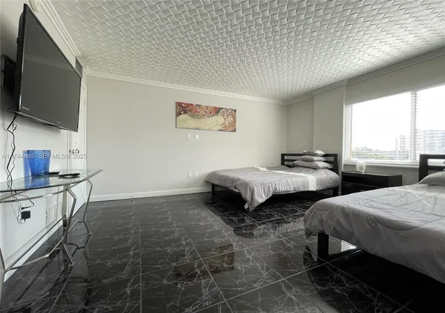 2nd image of 200 178Th Dr, Sunny Isles Beach, FL 33160