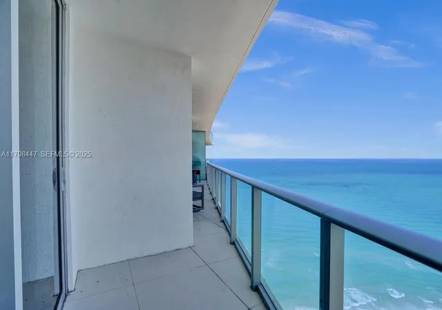 Homes for sale in Hollywood, FL | 4111 S Ocean Dr #2803, Hollywood, FL 33019 | MLS# A11798447