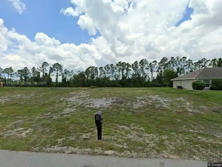 Photo 1 of Land for sale at 507 Willowbrook Dr, Lehigh Acres, FL 33972 | MLS# A11765408 | Listing updated on 2026-09-23