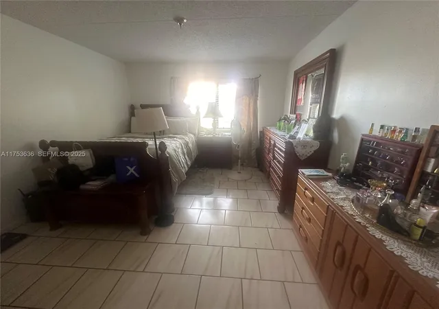 2nd image of 5851 Washington St, Hollywood, FL 33023