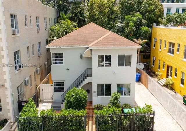 1st image of 426 Ne 26Th St, Miami, FL 33137 | MLS# A11786718