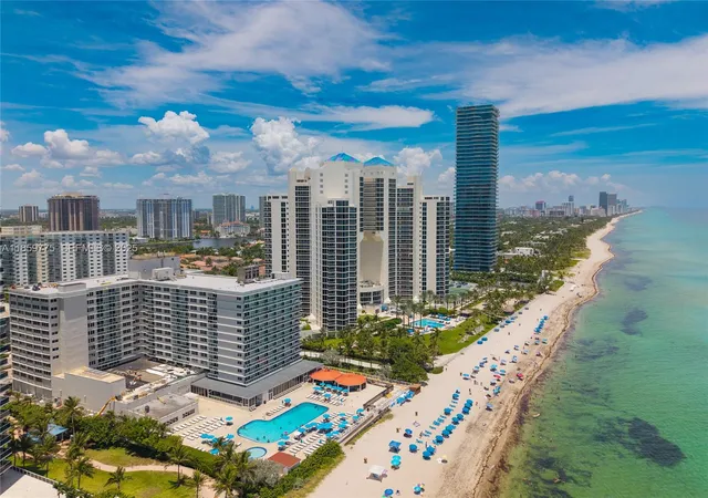 18th image of 19201 Collins Ave #822, Sunny Isles Beach, FL 33160 | MLS# A11859775
