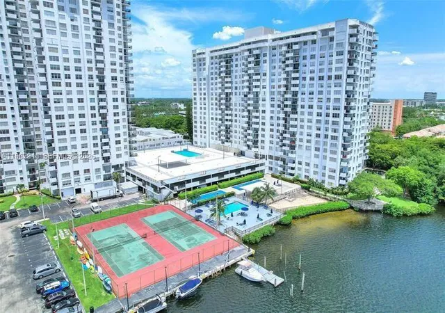 31st image of 2750 Ne 183rd St #2707, Aventura, FL 33160 | MLS# A11862216