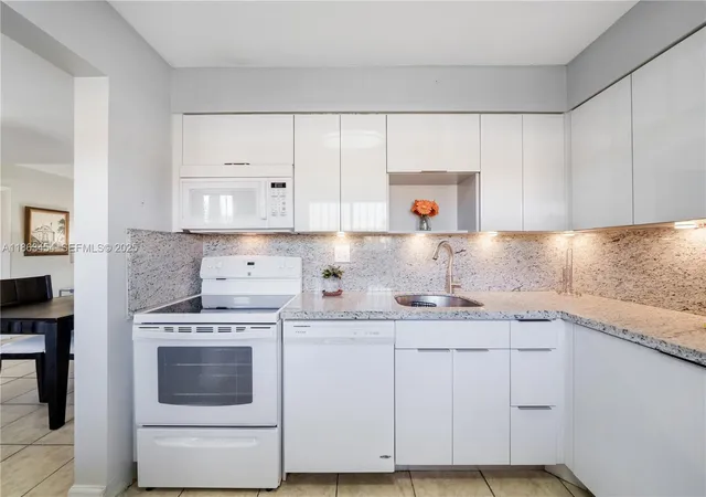 5th image of 8415 Sw 107Th Ave #258W, Miami, FL 33173 | MLS# A11863454
