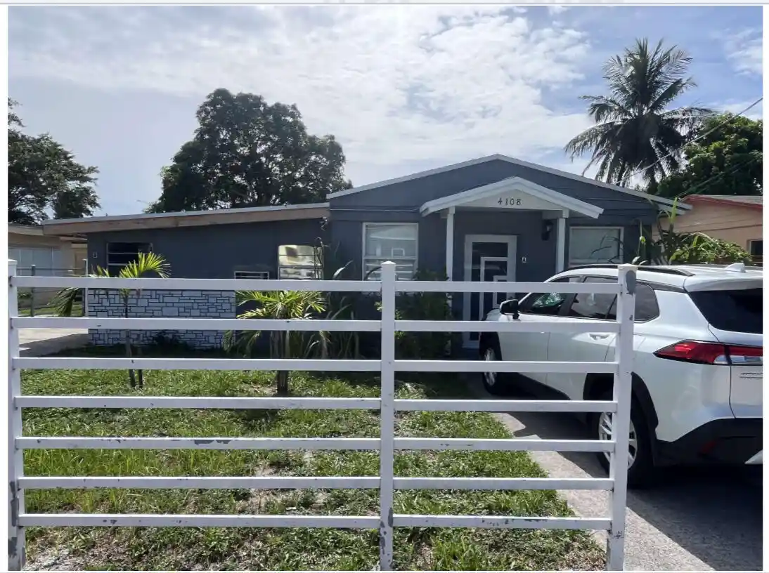 Photo 1 of Multi family home for sale at 4108 Greenwood Ave, West Palm Beach, FL 33407 | MLS# R11117674 | Listing updated on 2026-10-28