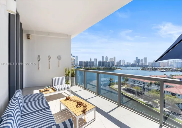 3rd image of 3250 Ne 188Th St #LPH02, Miami, FL 33180 | MLS# A11835378