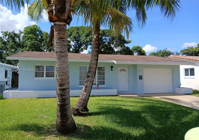 Homes for sale in Tamarac, FL | 4502 Nw 46th St, Tamarac, FL 33319 | MLS# A11863967