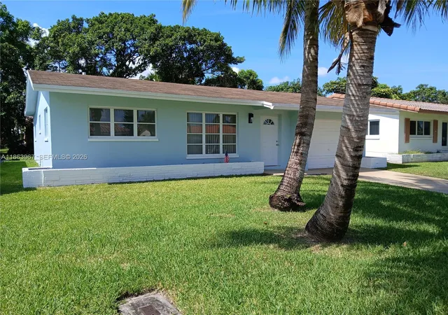 Homes for sale in Tamarac, FL | 4502 Nw 46th St, Tamarac, FL 33319 | MLS# A11863967