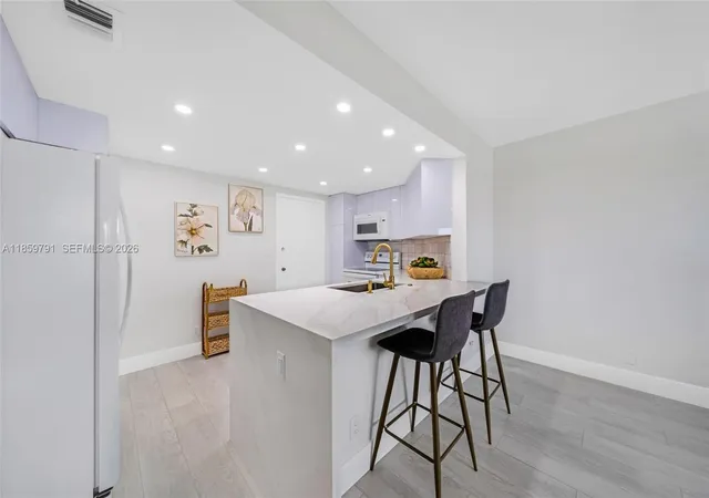 5th image of 2100 S Ocean Dr #5B, Fort Lauderdale, FL 33316 | MLS# A11859791