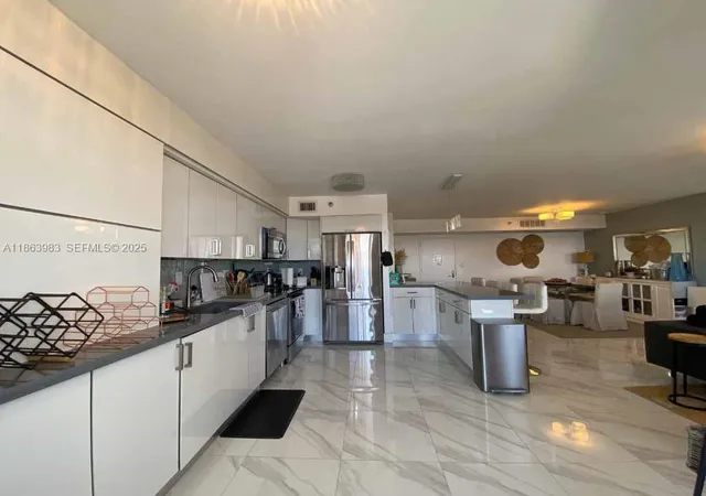 3rd image of 3530 Mystic Pointe Dr #3014, Aventura, FL 33180 | MLS# A11863983